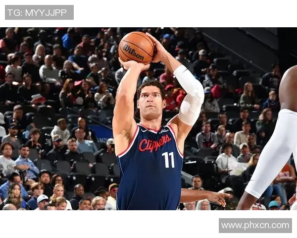 布鲁克洛佩斯:从篮球新星到NBA传奇的成长之路与辉煌成就 布鲁克洛佩斯:从篮球新星到NBA传奇的成长之路与辉煌成就