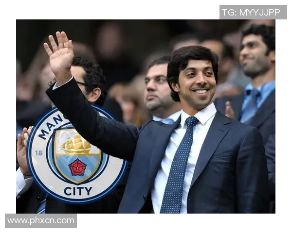 曼城遭欧足联重罚三千万罚款并禁赛一年引发广泛关注