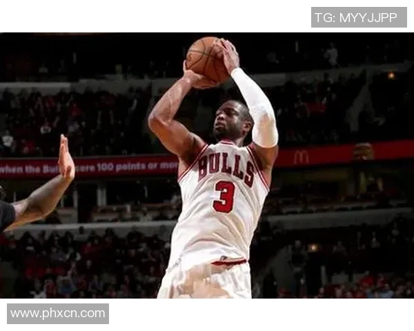 隆多与罗斯的巅峰对决:篮球场上的激情与荣耀之战 隆多与罗斯的巅峰对决:篮球场上的激情与荣耀之战