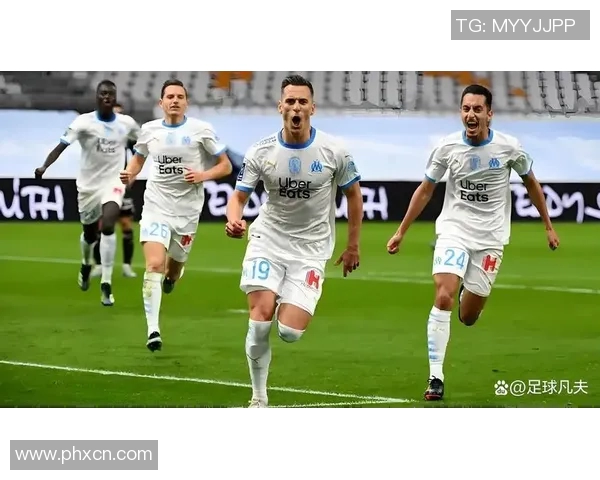 马赛与昂热对决分析球队状态战术特点及历史交锋数据解读 马赛与昂热对决分析球队状态战术特点及历史交锋数据解读