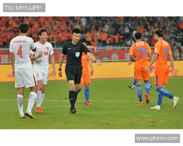 鲁能与权健激战正酣PPTV直播全程呈现精彩瞬间与赛况分析 鲁能与权健激战正酣PPTV直播全程呈现精彩瞬间与赛况分析